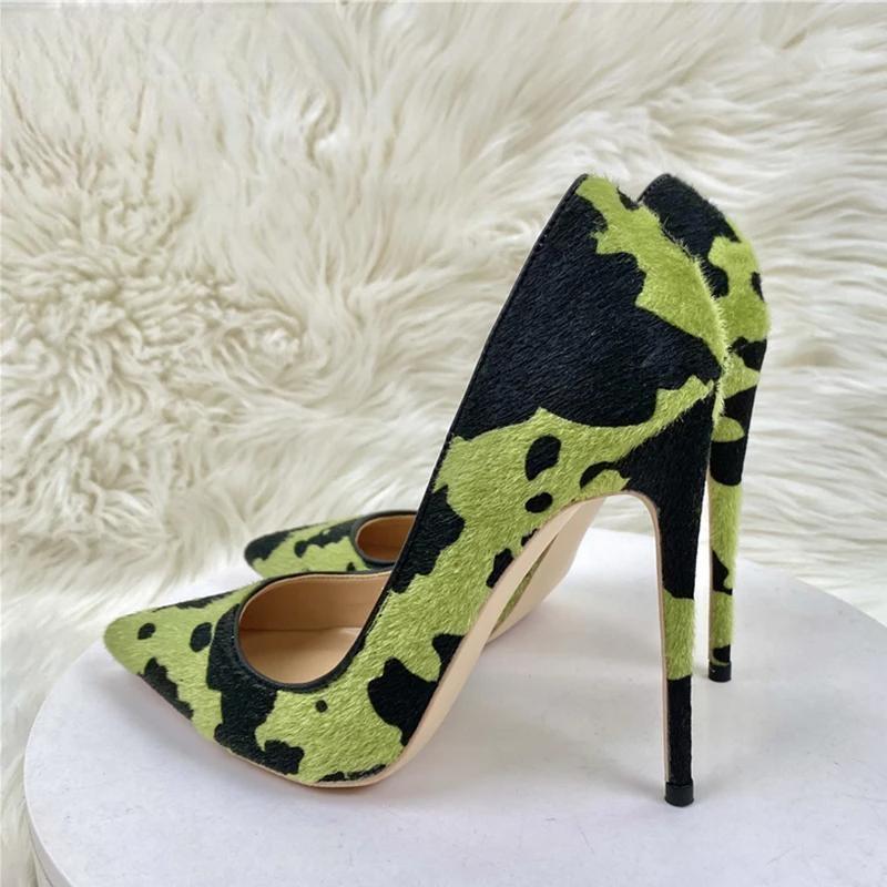 Hairy Grafitti Pattern Women Green Pointy Toe High Heel Shoes