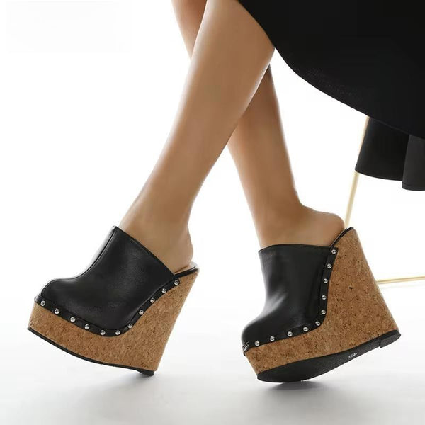 Brand GLADIATOR Rivet Platform Wedges Woman Slippers Fashion High Heels Sandals