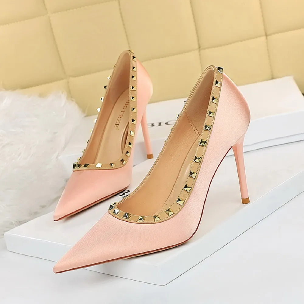 Sexy Nightclub High-heeled Shoes Stiletto High-heeled Satin Shallow  Single Shoes