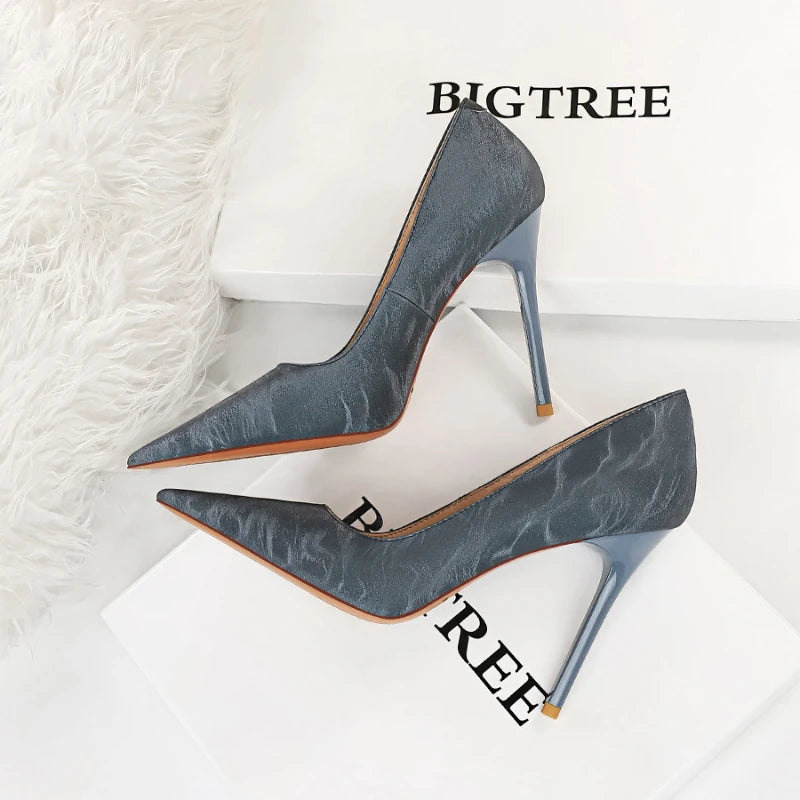 Retro Style Women's Shallow Pointed Toe Stiletto High-heeled Sexy High-heeled Shoes Women's