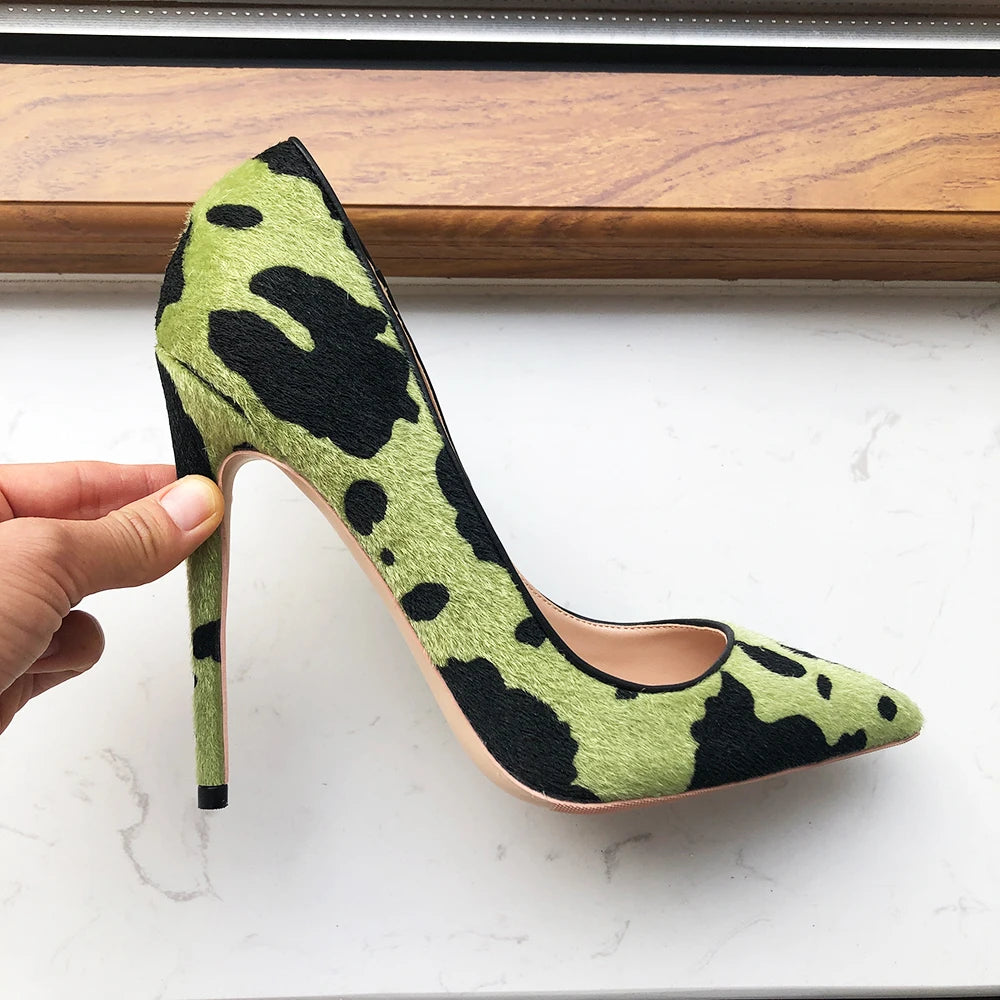 Hairy Grafitti Pattern Women Green Pointy Toe High Heel Shoes