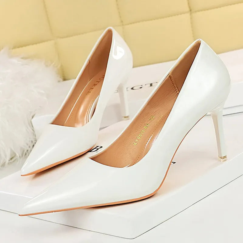 Elegant Women Pumps Metal Button Kitten Heels Women Shoes Stiletto Banquet Shoes