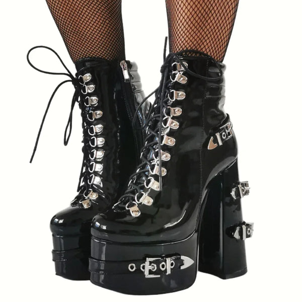 Women Black Rivet Side Zipper Boots