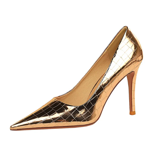 Women's Luxury Vintage Sexy High Heels Metal Stone Pattern Stiletto High Heel Women's